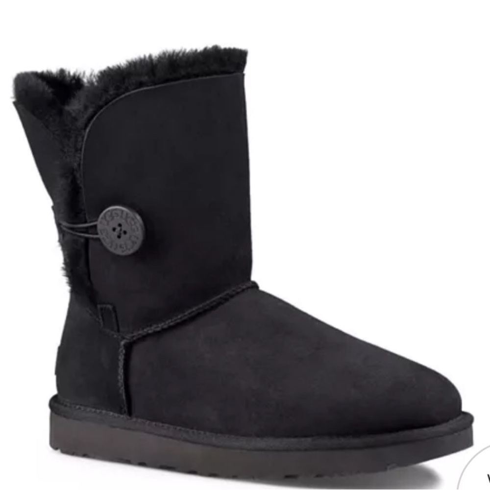 NEW UGG Bailey Button ll Boots